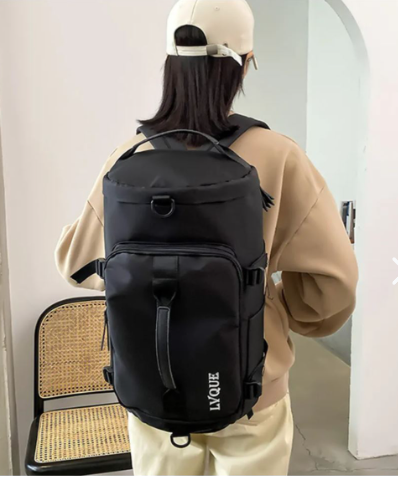 Maleta Deportiva Multifuncional 4 en 1  👉 Úsala como mochila, bolso de hombro, bolso de gimnasio o maleta de viaje. Una sola maleta, 4 formas de llevar tu estilo y organización.